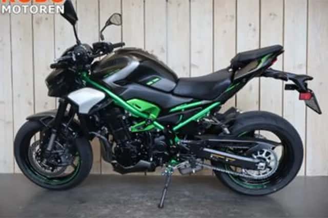 Kawasaki Z900 (2026) thumbnail 3
