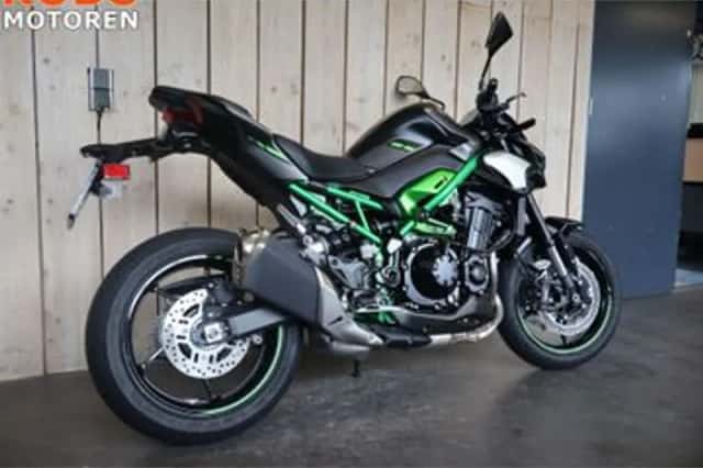 Kawasaki Z900 (2026) thumbnail 4