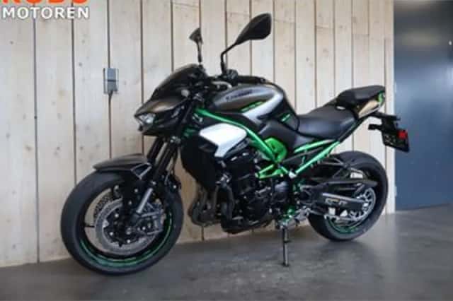Kawasaki Z900 (2026) thumbnail 5