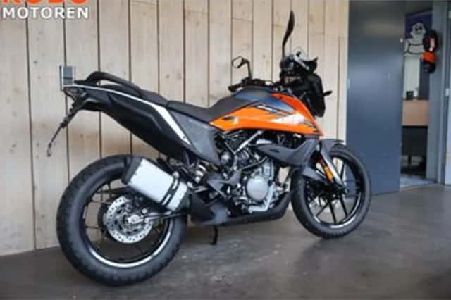 KTM 390 Adventure (2022) thumbnail 4