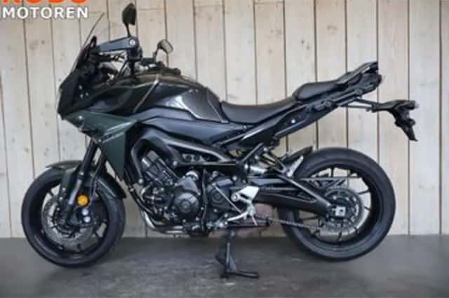 Yamaha Tracer 900 (2018) thumbnail 3
