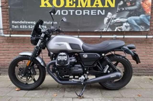Moto Guzzi V7 Stone (2024) thumbnail 6