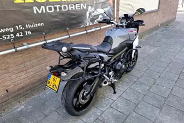 Yamaha Tracer 900 (2018) thumbnail 4