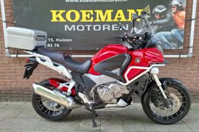 Honda VFR1200 (2013) thumbnail 1