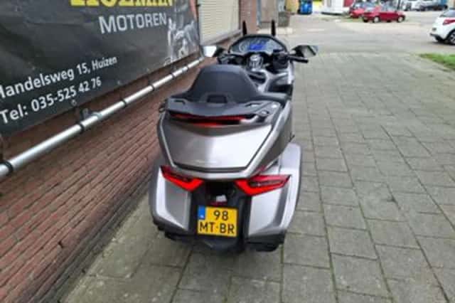 Honda GL 1800 Goldwing (2019) thumbnail 5