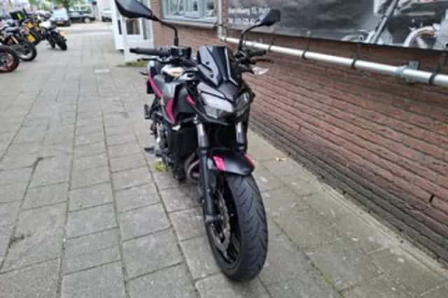 Kawasaki Z650 (2021) thumbnail 3