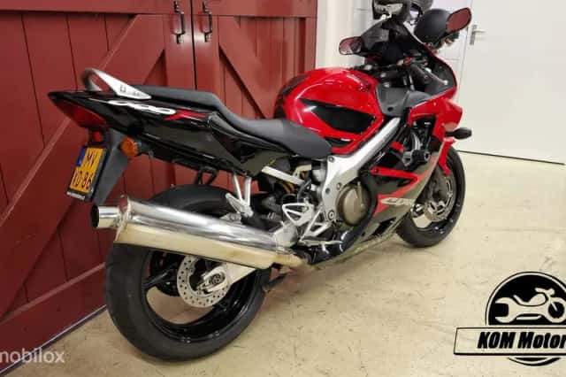 Honda CBR600F (2007) thumbnail 4