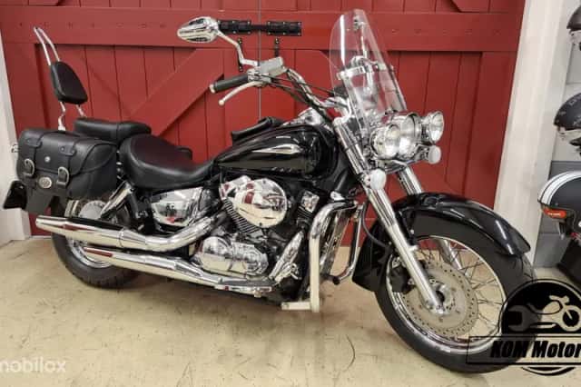 Honda VT 750C Shadow (2010) thumbnail 1