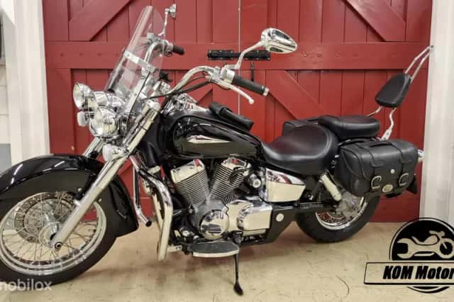 Honda VT 750C Shadow (2010) thumbnail 6