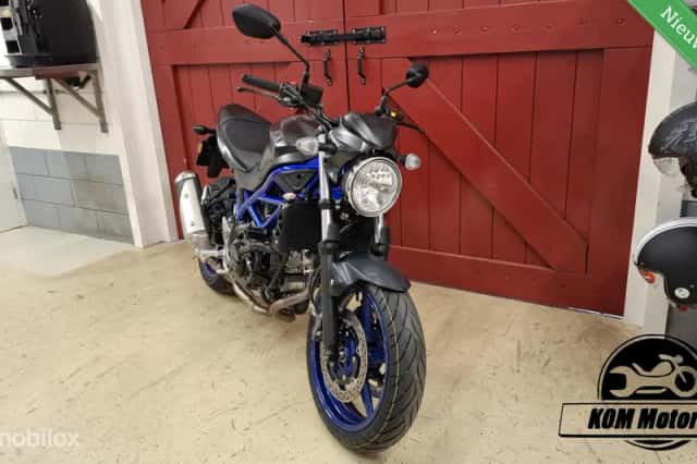 Suzuki SV650 (2022) thumbnail 2