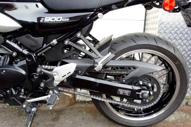 Kawasaki Z900RS (2022) thumbnail 4