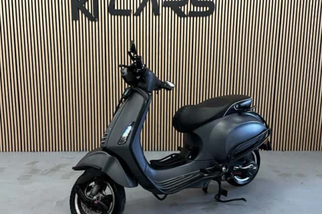Vespa Sprint (2016) thumbnail 3