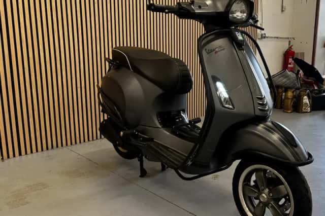 Vespa Sprint (2016) thumbnail 6