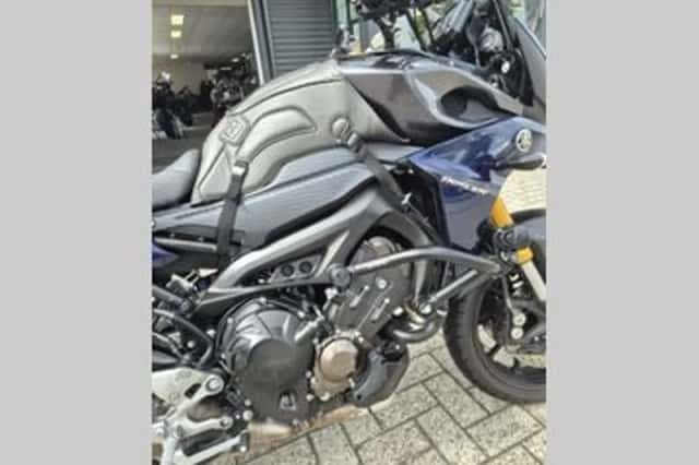 Yamaha Tracer 900 (2016) thumbnail 3