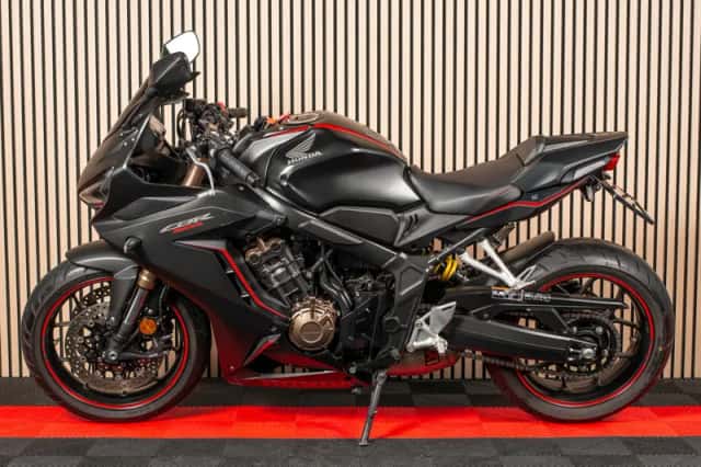 Honda CBR650R (2020) thumbnail 6