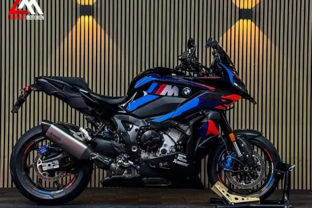 BMW M 1000 XR (2026) thumbnail 2
