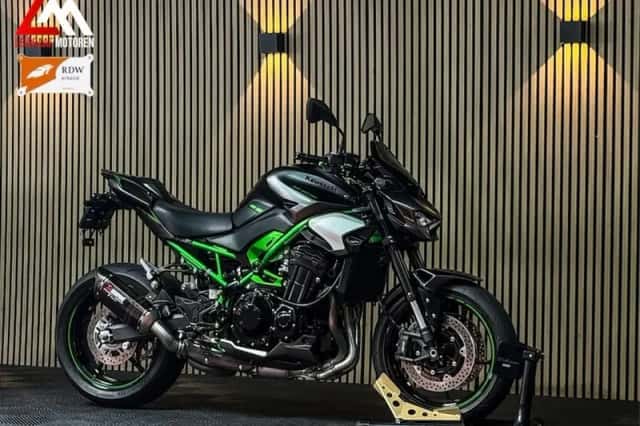 Kawasaki Z900 (0) thumbnail 1