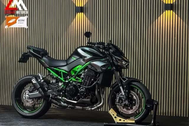 Kawasaki Z900 (0) thumbnail 1