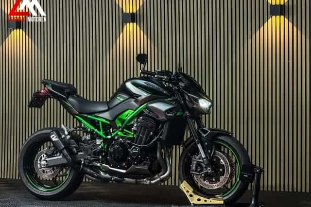 Kawasaki Z900 (0) thumbnail 2