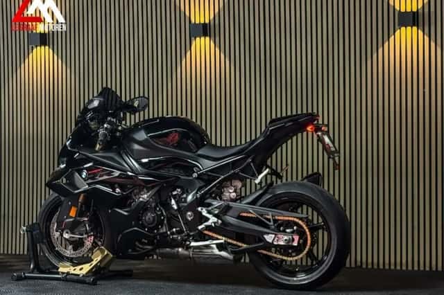 BMW S 1000 RR (2026) thumbnail 4