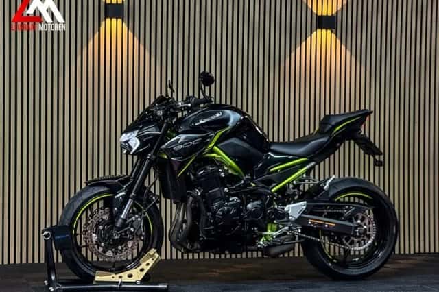 Kawasaki Z900 (2023) thumbnail 6