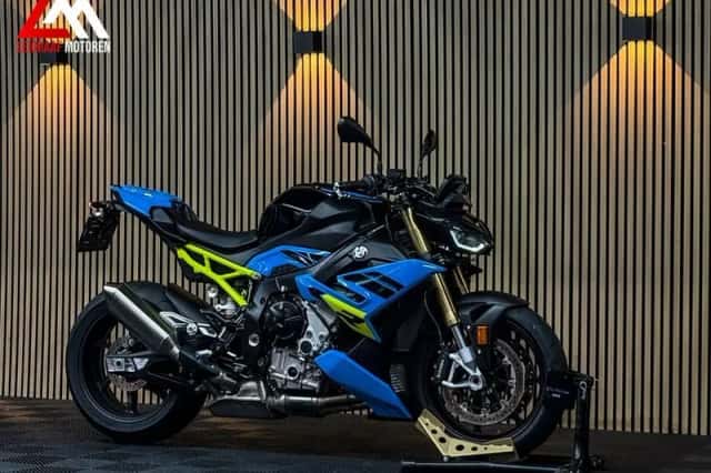 BMW S 1000 R (2025) thumbnail 1