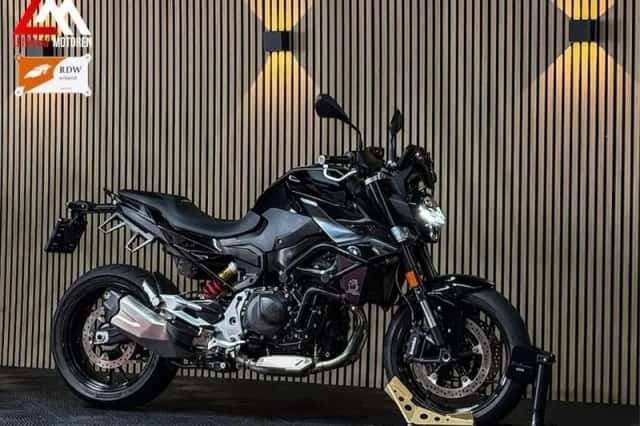 BMW F 900 R (2024) thumbnail 1