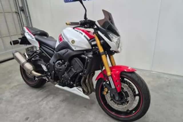 Yamaha FZ8 (2012) thumbnail 2