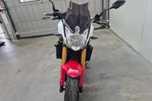 Yamaha FZ8 (2012) thumbnail 4
