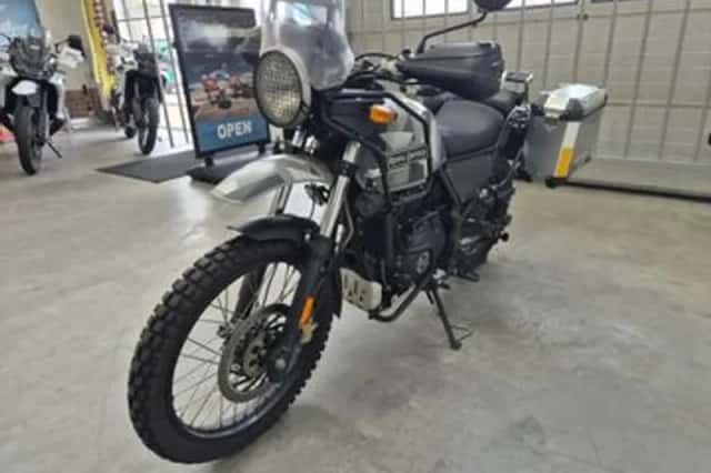 Royal Enfield Himalayan (2020) thumbnail 3