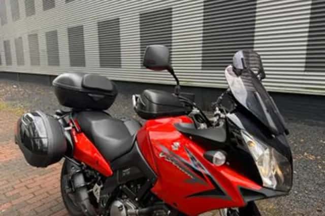 Suzuki V-Strom (2009) thumbnail 4