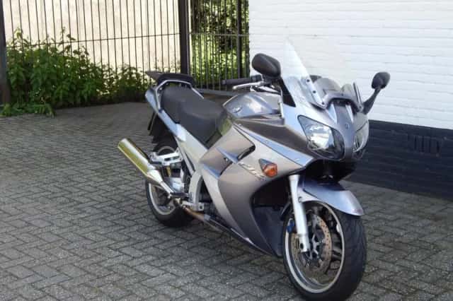 Yamaha FJR1300 (2006) thumbnail 2
