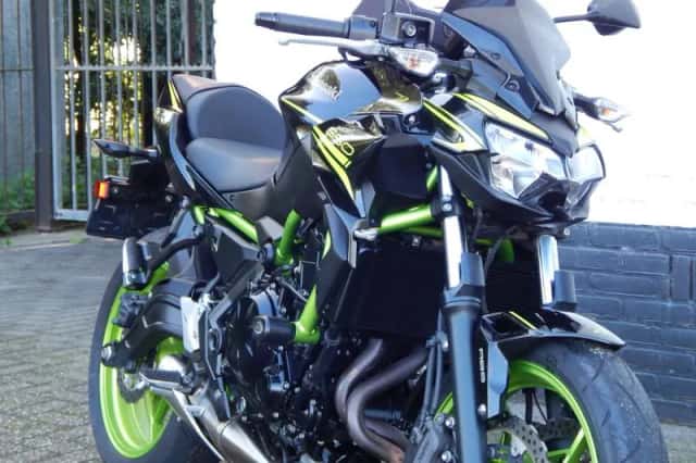 Kawasaki Z650 (2021) thumbnail 3