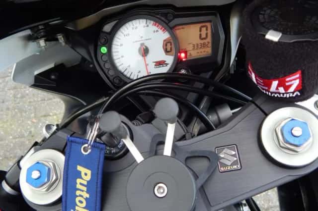 Suzuki GSX-R750 (2007) thumbnail 6