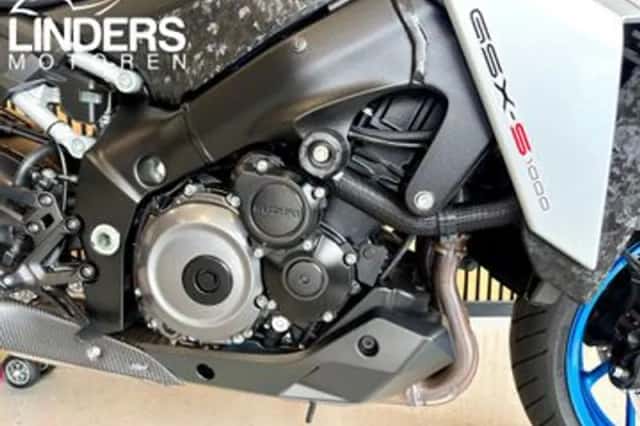 Suzuki GSX-S1000 (2022) thumbnail 5