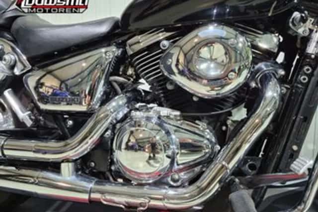 Suzuki VZ 800 Marauder (2003) thumbnail 6
