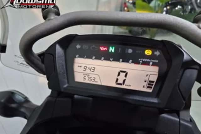 Honda NC700X (2012) thumbnail 6