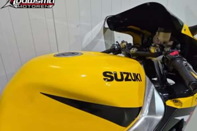 Suzuki GSX-R600 (2000) thumbnail 6