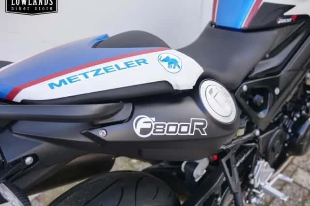 BMW F 800 R (2010) thumbnail 4