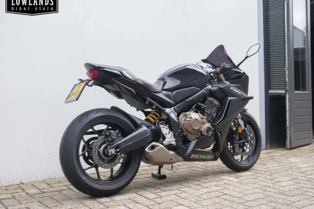 Honda CBR650R (2021) thumbnail 6