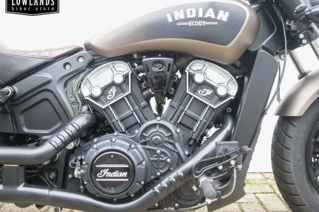 Indian Scout Bobber (2019) thumbnail 4