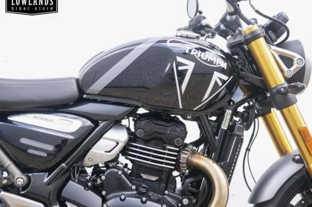 Triumph Speed 400 (2025) thumbnail 5