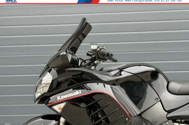 Kawasaki 1400 GTR (2012) thumbnail 5