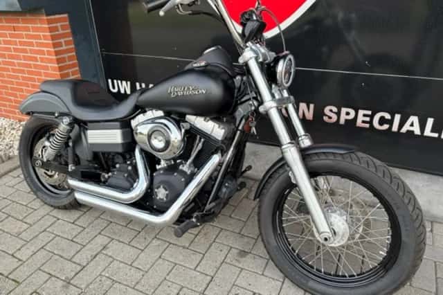 Harley-Davidson Dyna Street BOB (2010) thumbnail 3