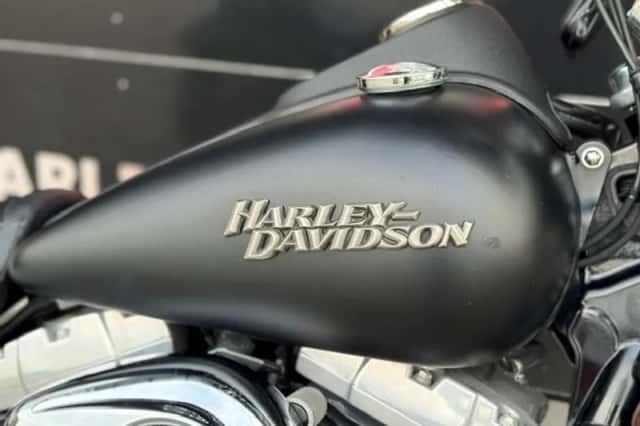 Harley-Davidson Dyna Street BOB (2010) thumbnail 5