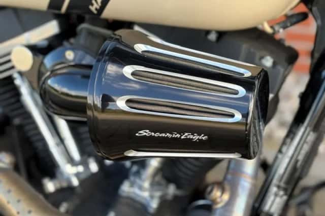 Harley-Davidson Dyna Fat Bob (2015) thumbnail 5
