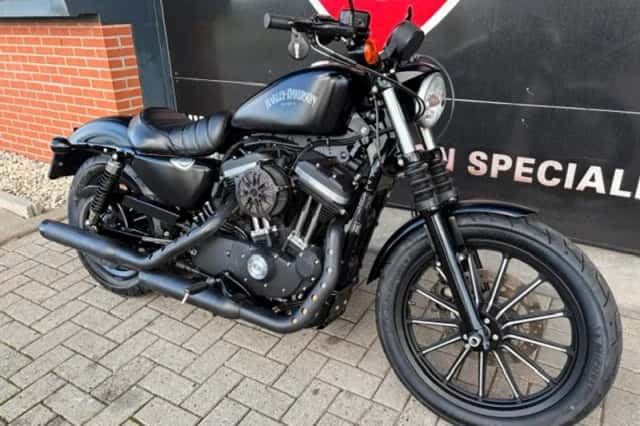 Harley-Davidson Sportster (2015) thumbnail 2