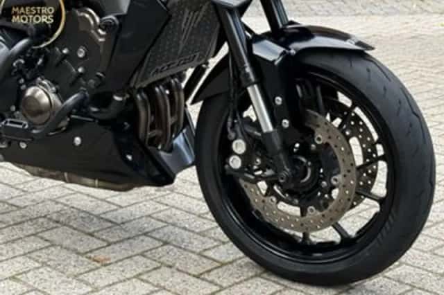 Yamaha MT-09 (2020) thumbnail 2