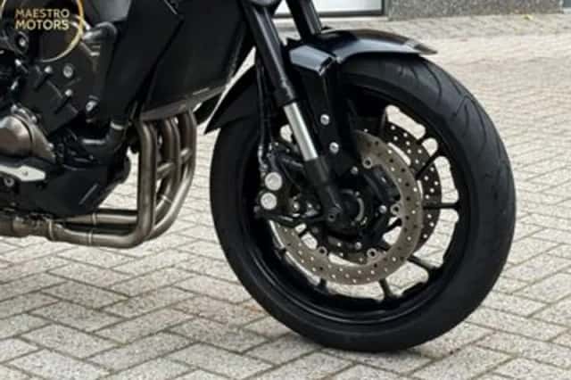 Yamaha MT-09 (2020) thumbnail 2