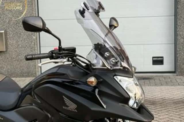 Honda NC750X (2016) thumbnail 3
